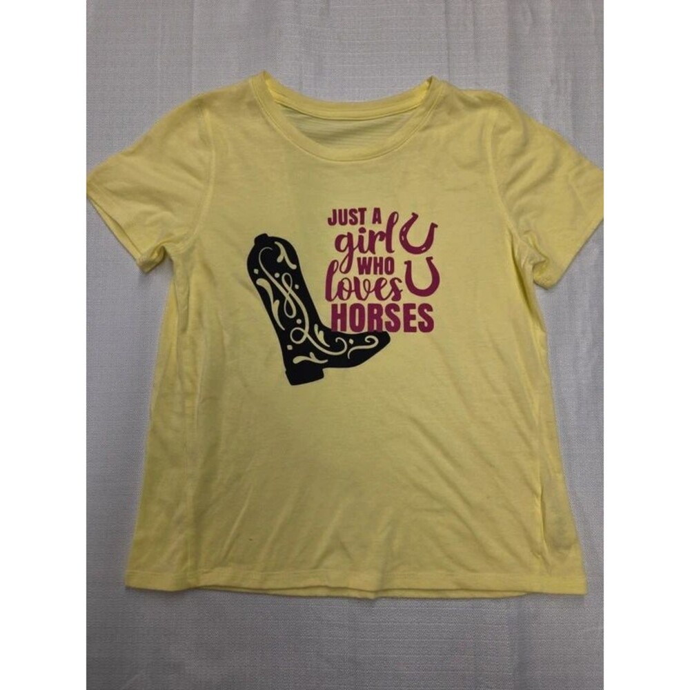 "Just a Girl Who Loves Horses" Tee (Girls 10/12 Large)
